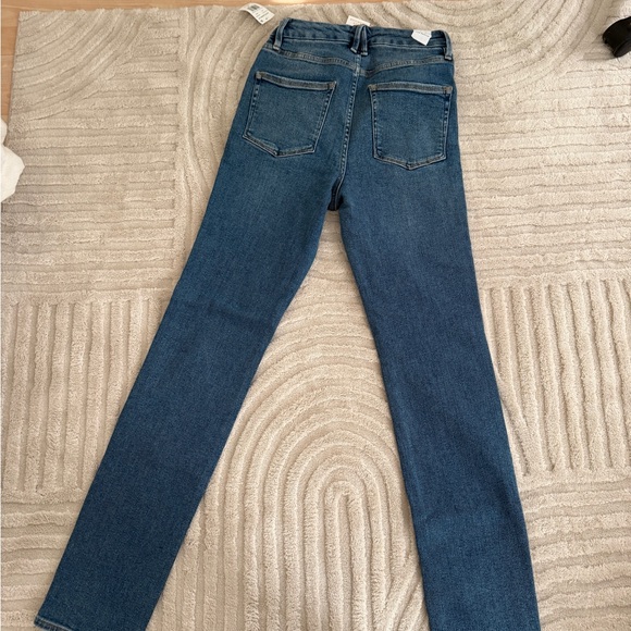 Good American Good Classic Slim Fit Stacked Jeans Blue803 | NWT | Size 10 - Picture 4 of 9